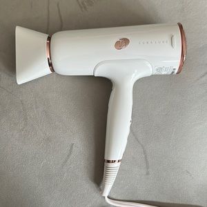 T3 Micro Cura Luxe Hairdryer